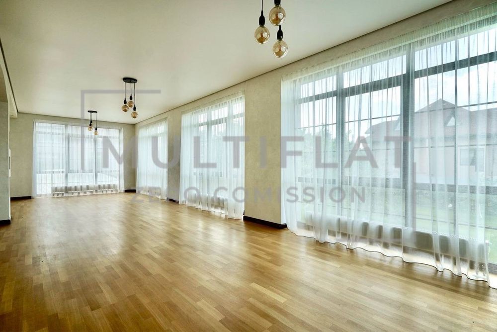 Вишеньки, Золоче Прованс. 450м², корт, сауна, басейн, 13 сот. Без %