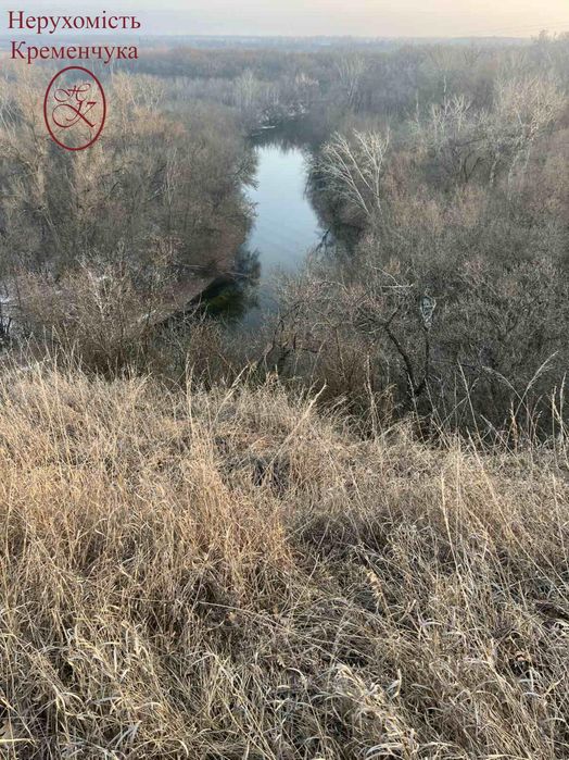 Продам дачу на березі річки!