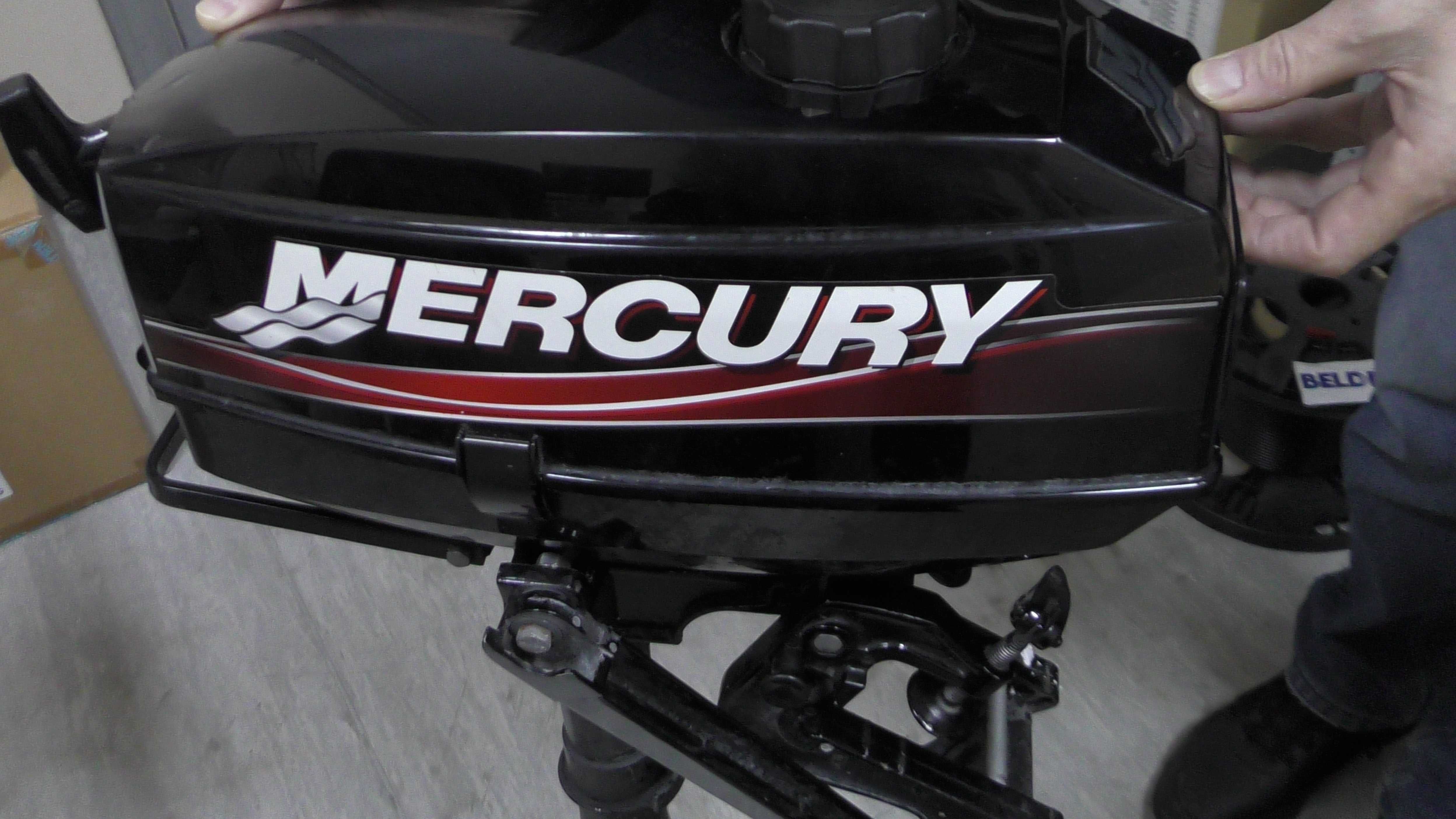 Лодочный мотор Mercury 3.3 2-х тактный