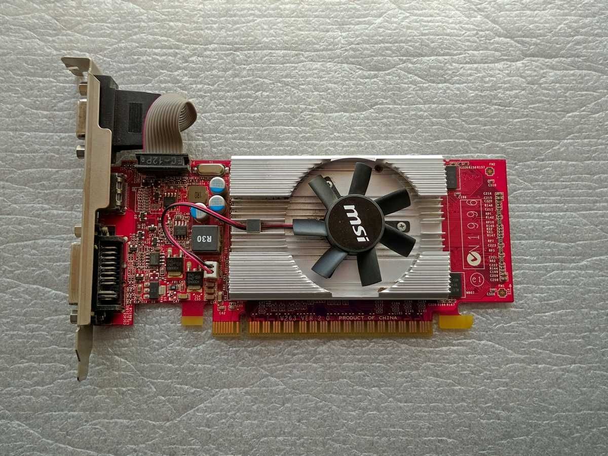 Відеокарта MSI GeForce GT 520 1Гб, VGA, DVI, HDMI