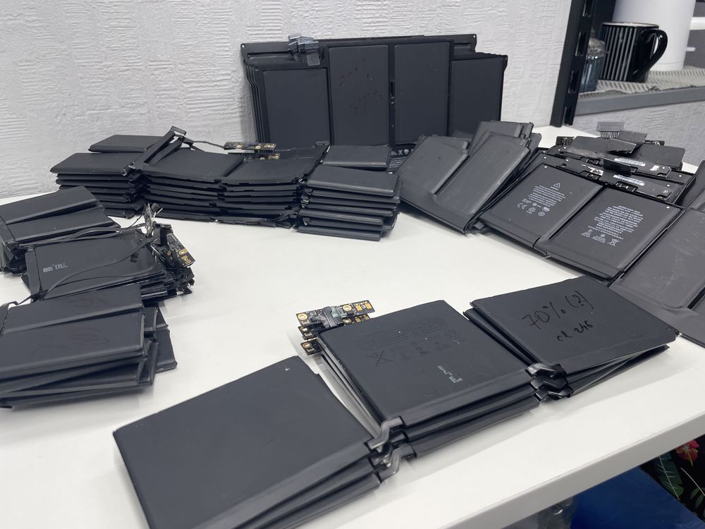 Акумуляторы Macbook Pro, Air БУ Оригинал