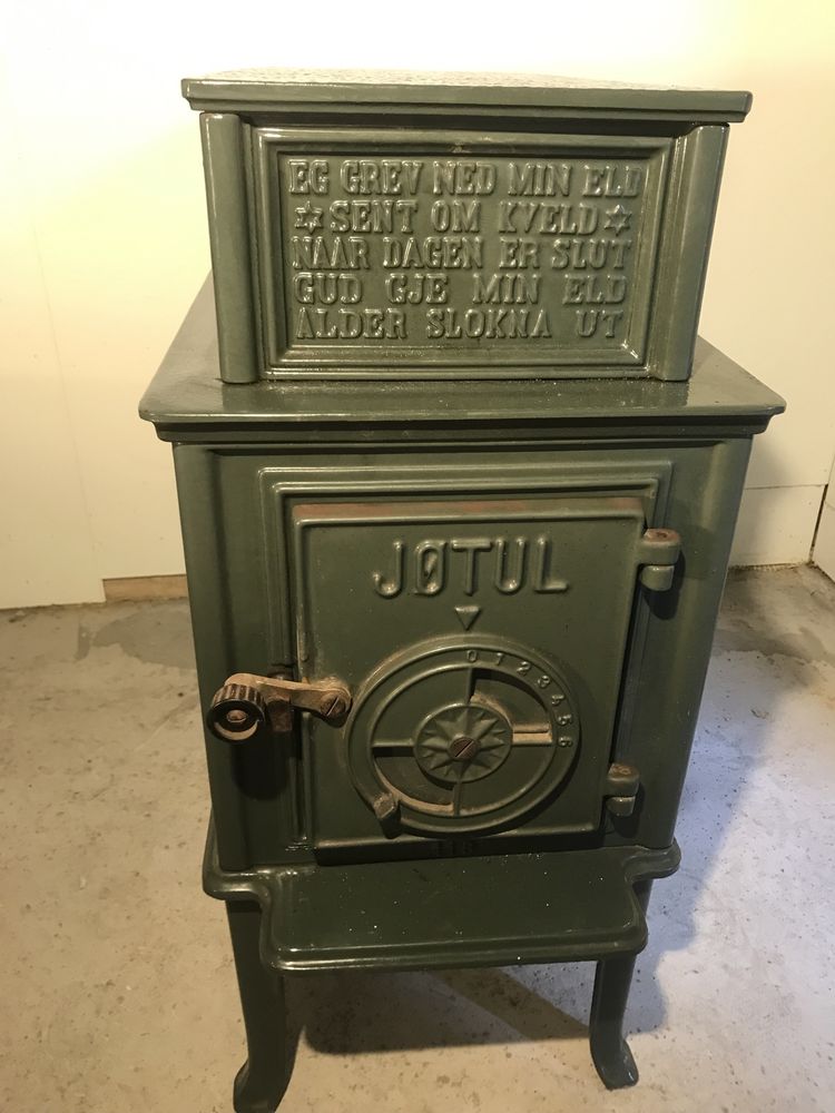 Камін піч чавуна Jotul 118 (Норвегія)