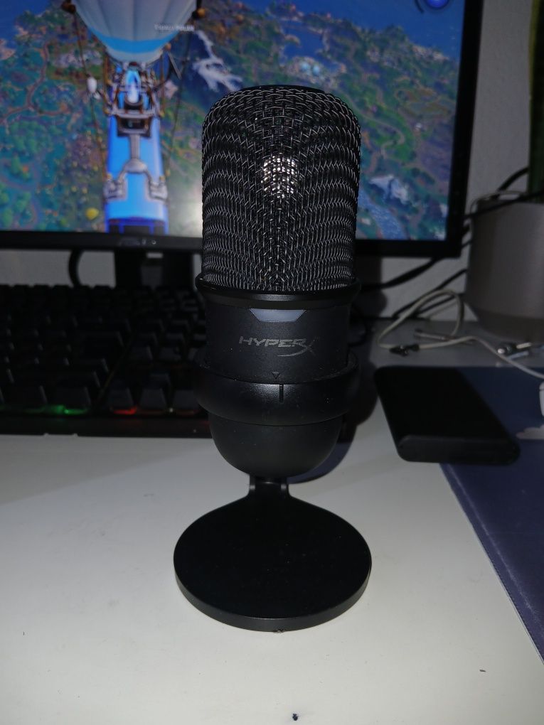 Microfone hyperX solocast