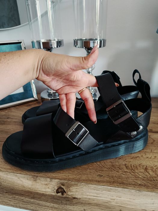 Sandały dr Martens gryphon 48 czarne skóra
