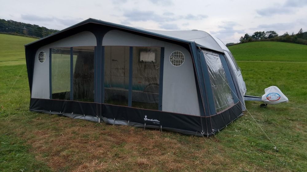 Knaus Eiffland Holiday 450 z przedsionkiem stan idealny.!