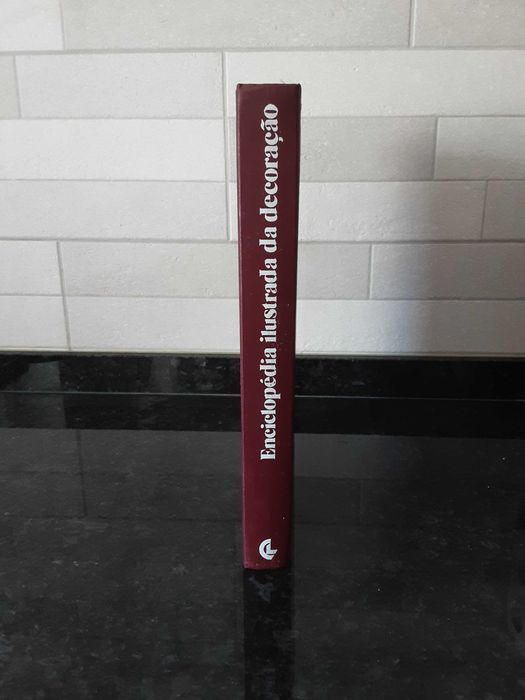 Enciclopédia Ilustrada da Decoração