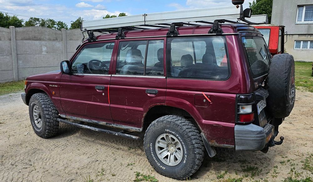 Mitsubishi Pajero 2.5TD Off-road zawias-3 cala 33"-opona