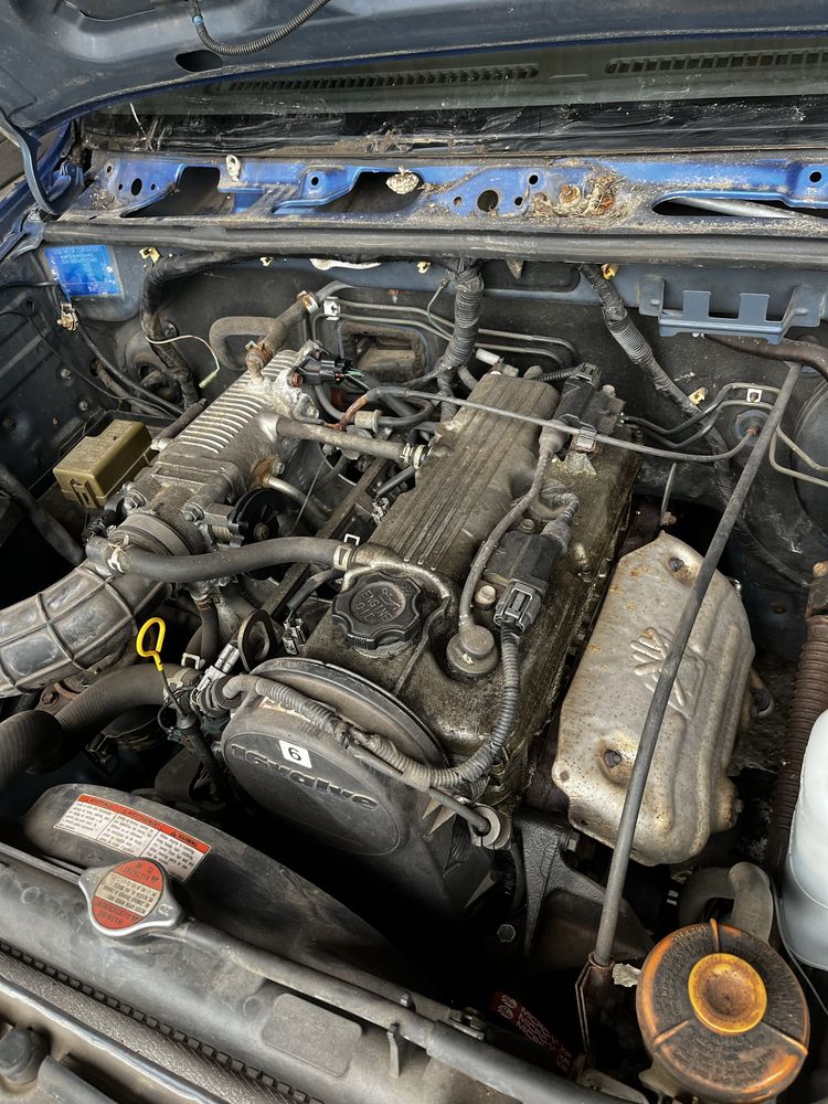 Suzuki Jimny 1.3 części zderzaki klapa środek silnik napęd reduktor