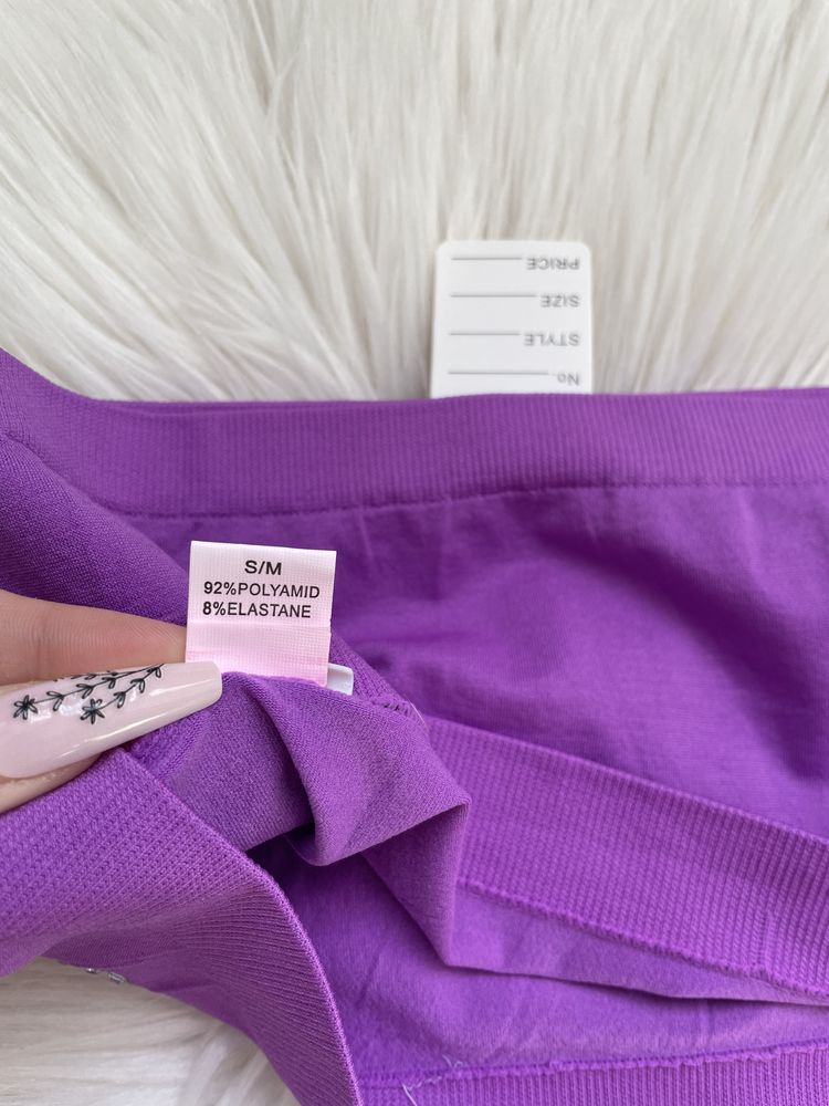 Top fioletowy z cyrkoniami crop top bez ramion S
