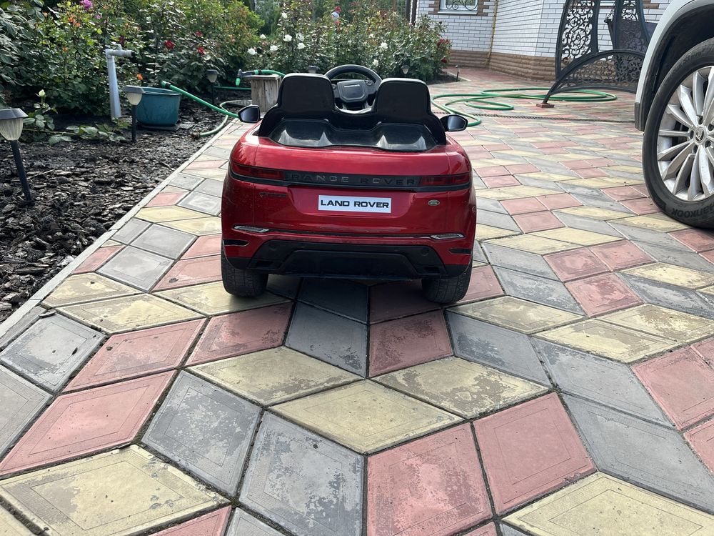 Продам дитячий автомобіль