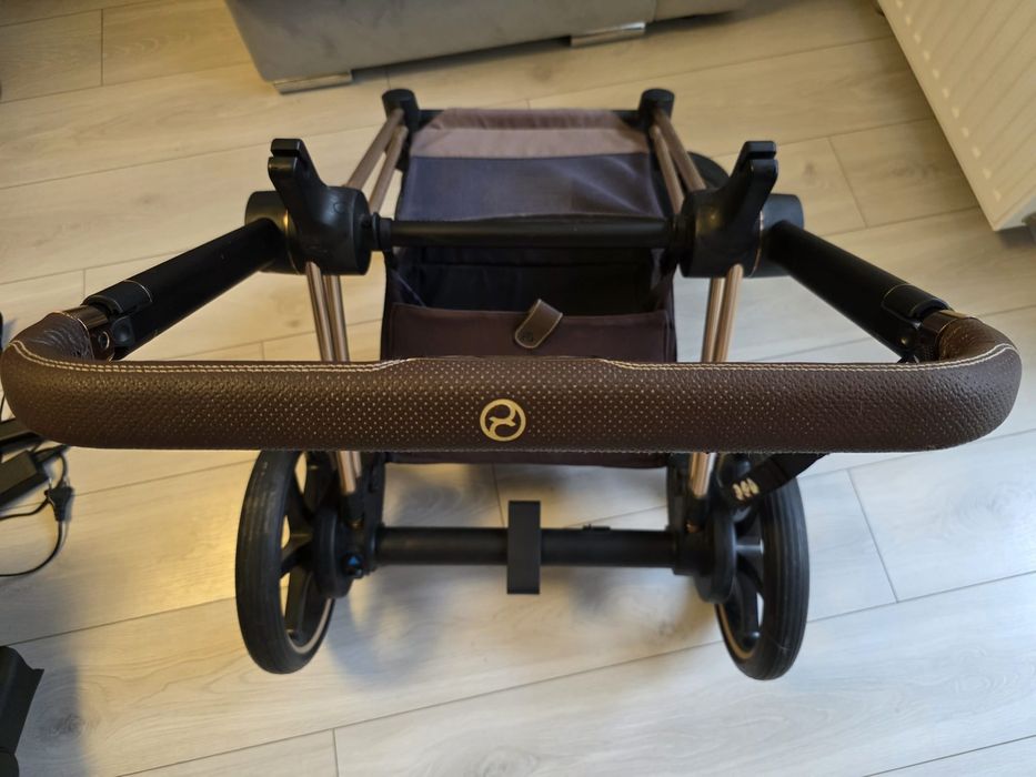 Cybex Priam(ePriam) Dark Blossom