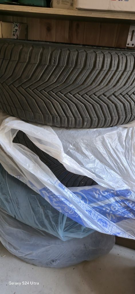 Felgi 18' z oponami Michelin