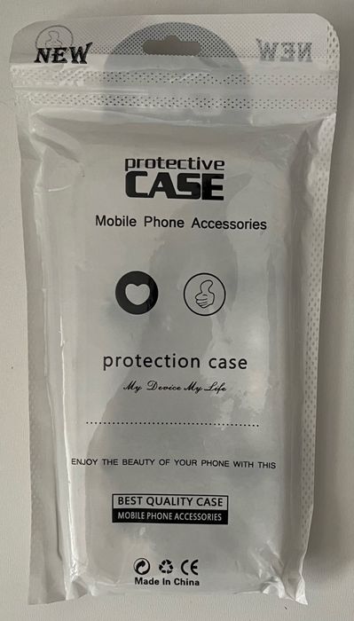 Etui z łańcuszkiem i gwiazdkami do iPhone 14 Pro Max