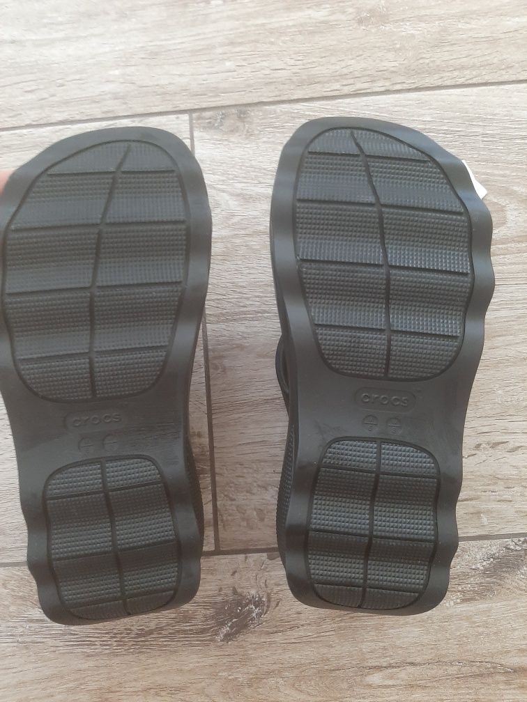 Жіночі Crocs 38 розмір