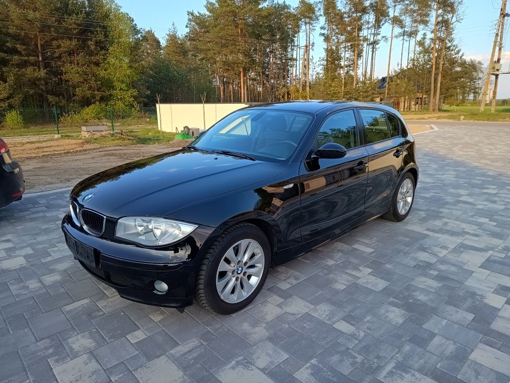 BMW Serii 1 2007r. 1.6 benzyna