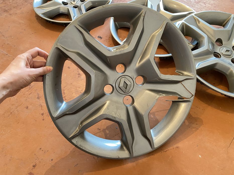 Оригінальний ковпак 16 Renault Sandero Stepway