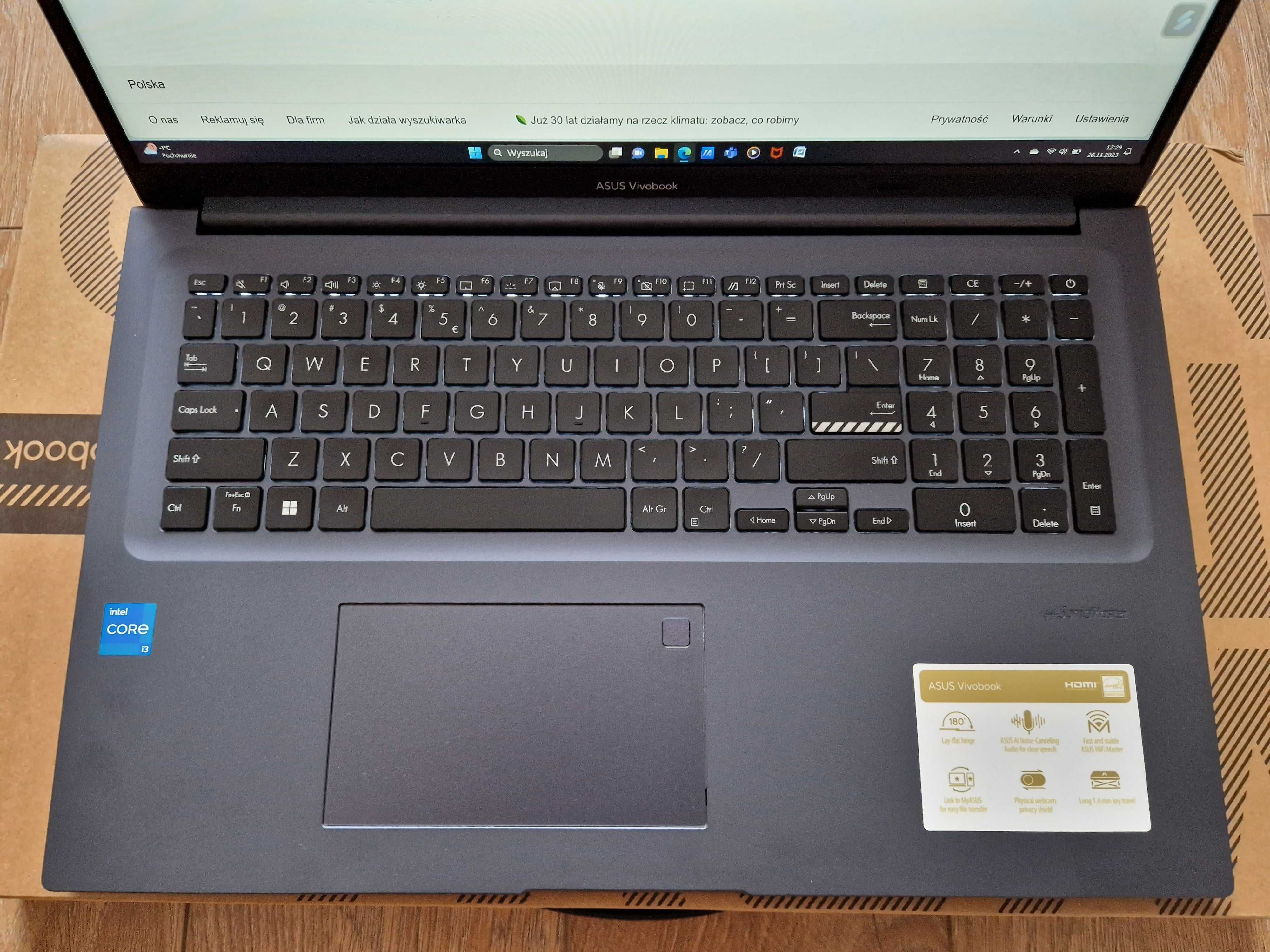ASUS VivoBook 17 X1702ZA-AU046W 17,3" i3-1220P 8GB RAM 512GB Dysk SSD
