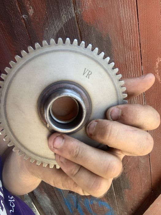 Продам пічипник з шестирнею шинираї в6 /с6