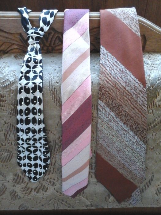 Продам галстук