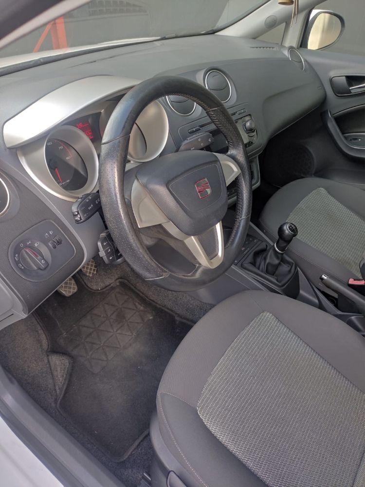 Seat Ibiza 1.4  143mil km
