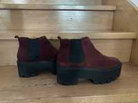 Botas da marca Pull&Bear