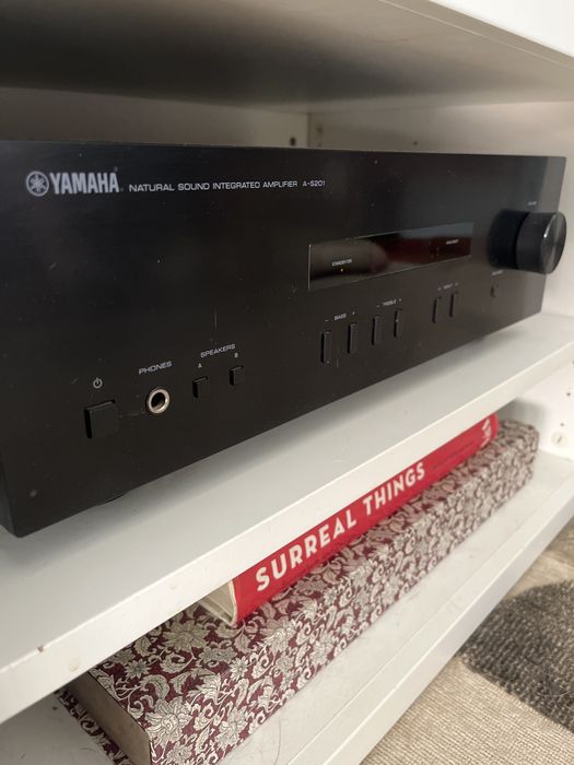 Amplificador Stereo YAMAHA A-S201