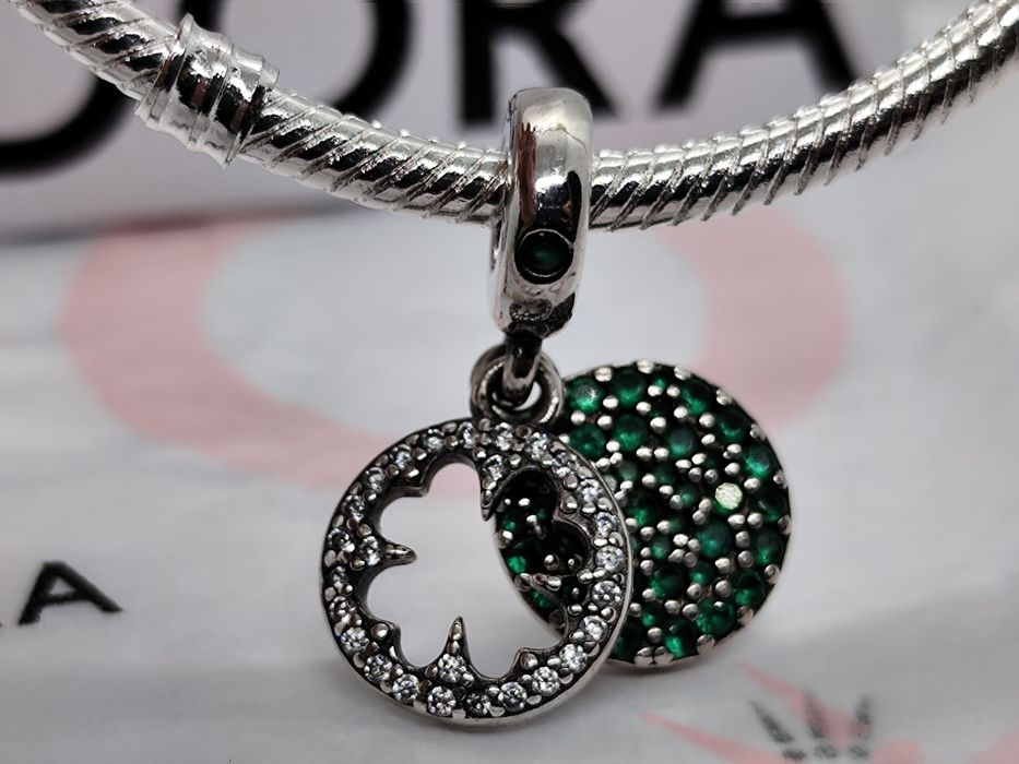 Pendente trevo da Pandora