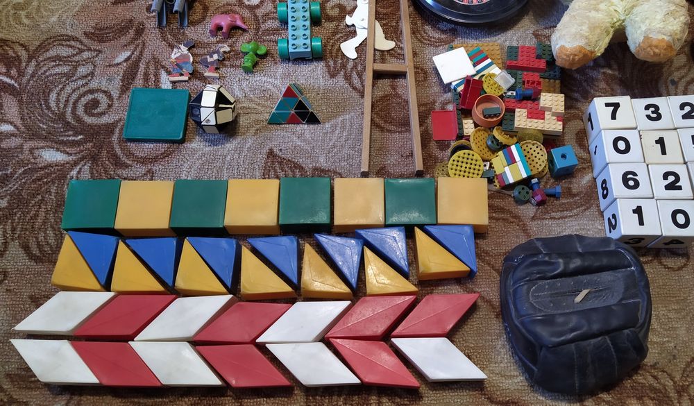 Игрушки разные СССР много