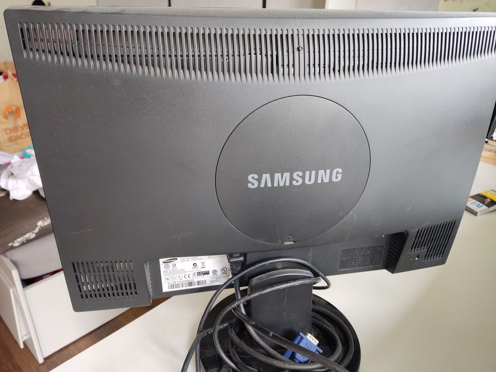 Monitor Samsung  22 LS22MYLKF/EDC