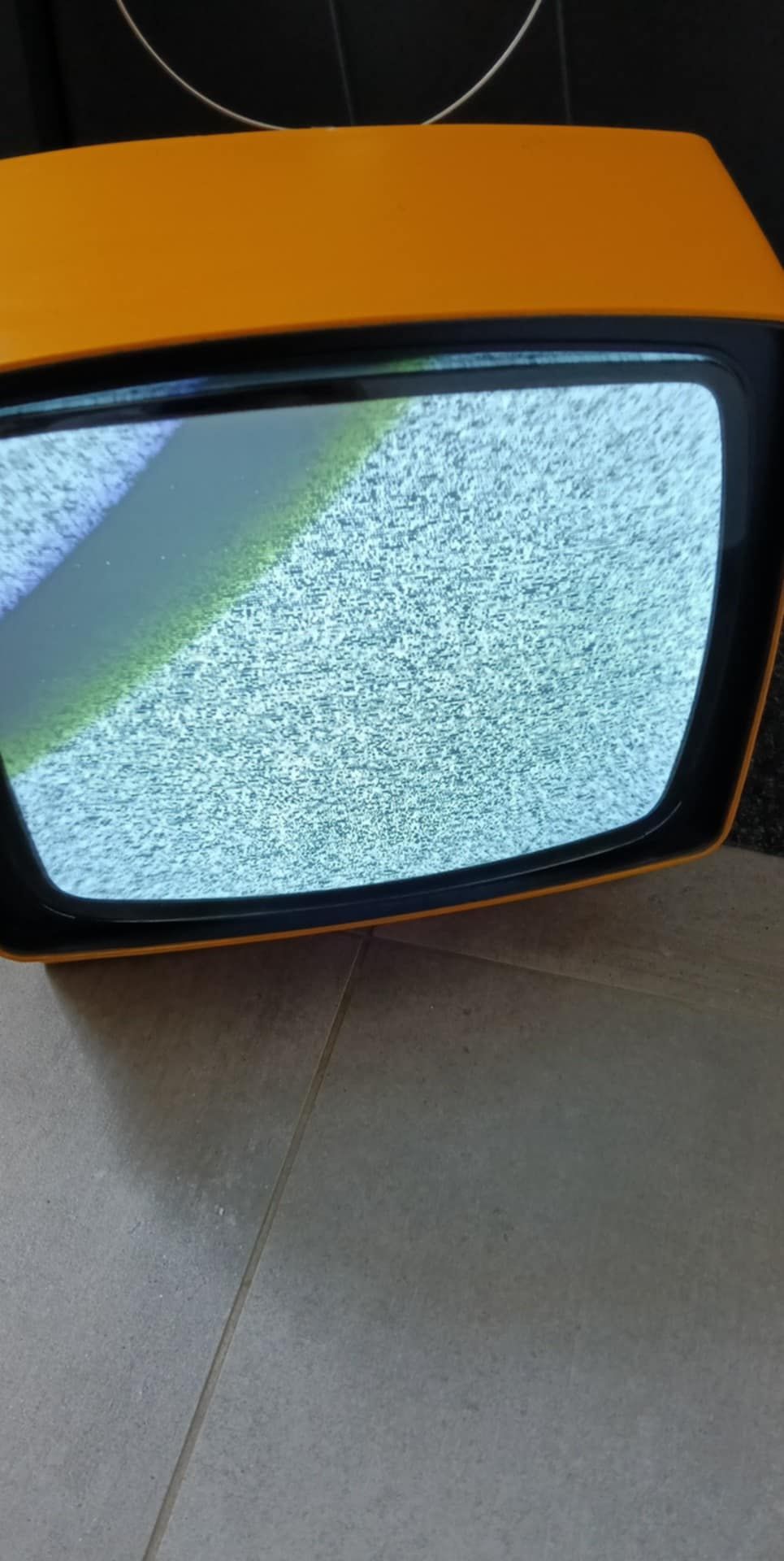 Telewizor Neptun plus radio zodiak
