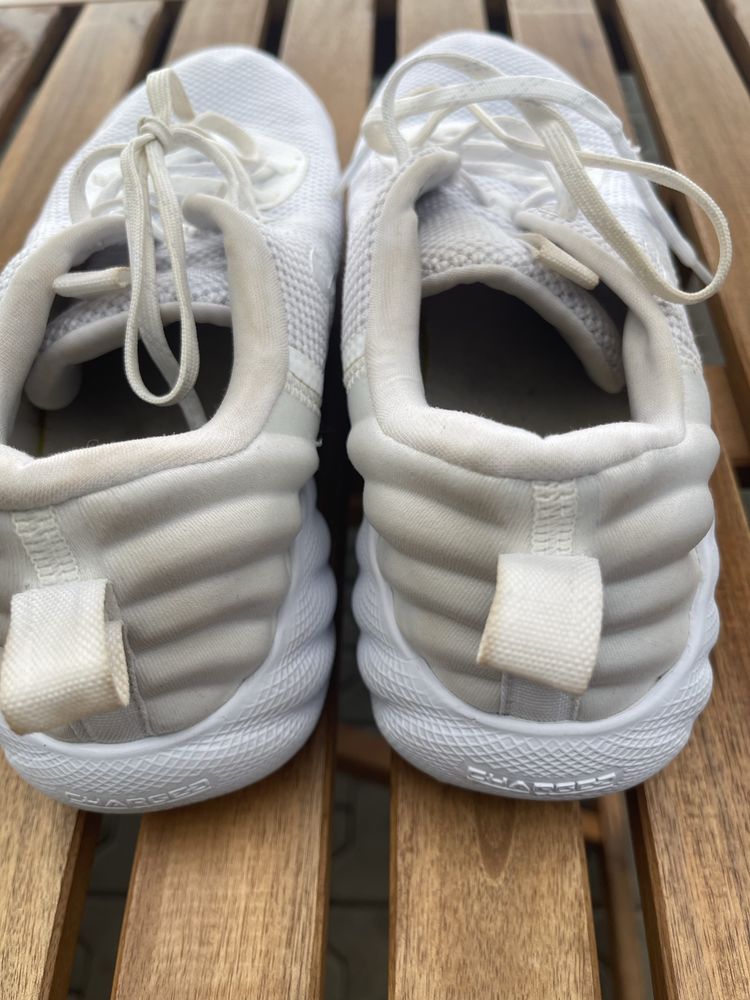 Buty Under Armour