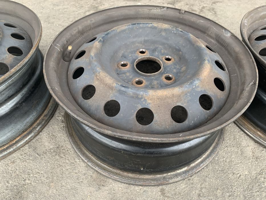 Диски r16 на tayota auris