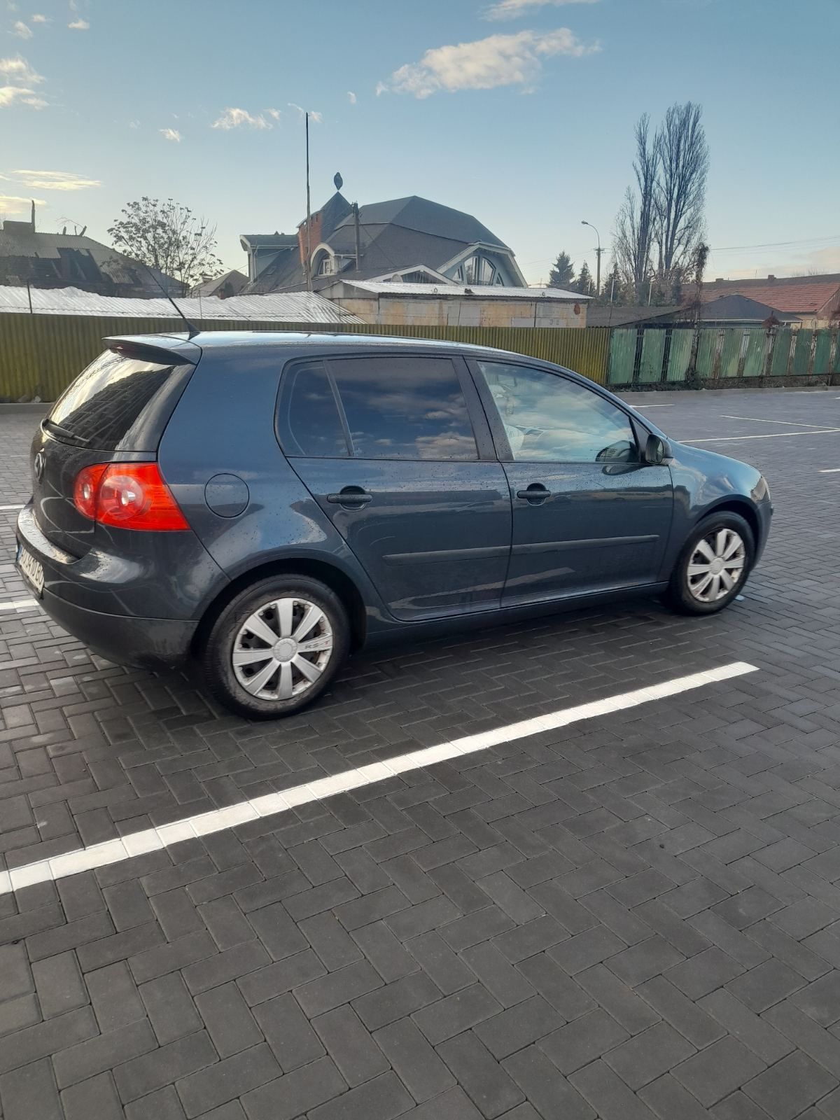 Продам Vw golf 5