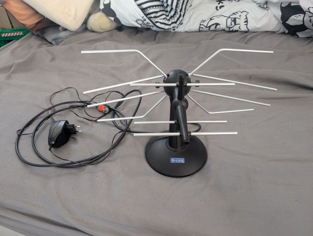 Antena wewnętrzna Telmor DSP-860 tv telewizyjna DVB-T