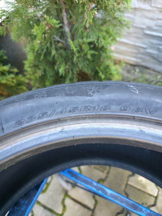 2szt zima 235/45-18 98V Nexen WinGuardSport 6mm