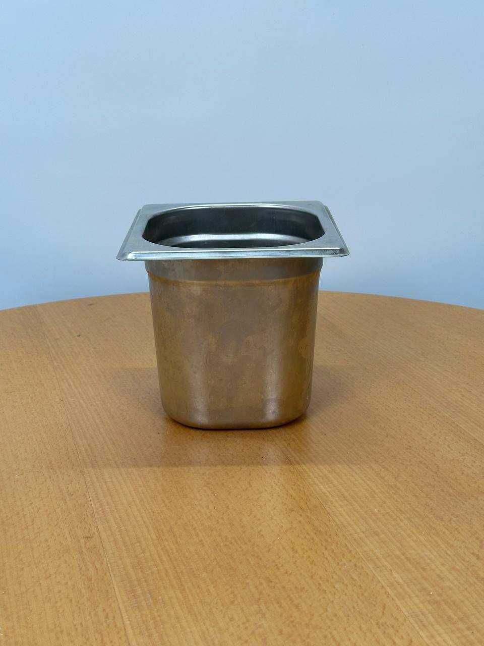 Гастроемкость из нержавейки  GN 1/3,  GN 1/4