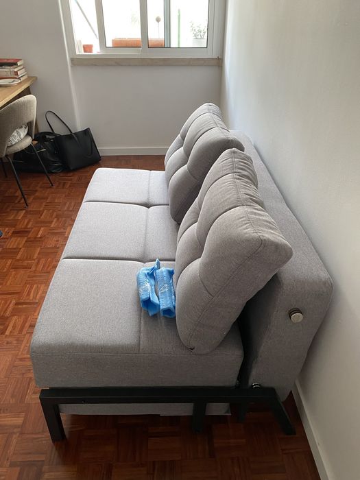 Sofá-cama como novo
