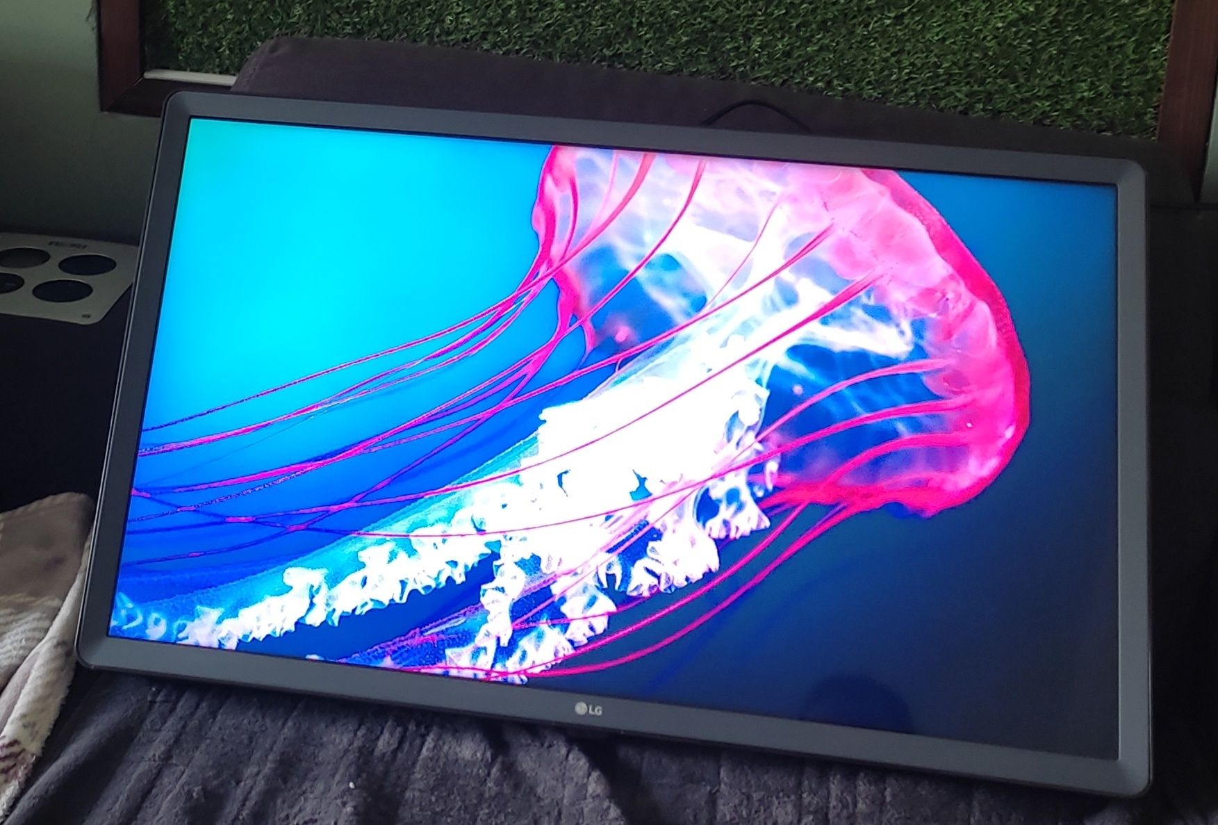 Крутий тв LG 32", SmartTV, YouTube, Wifi, телевізор