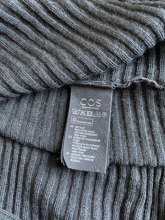 Шерстяное платье миди Cos