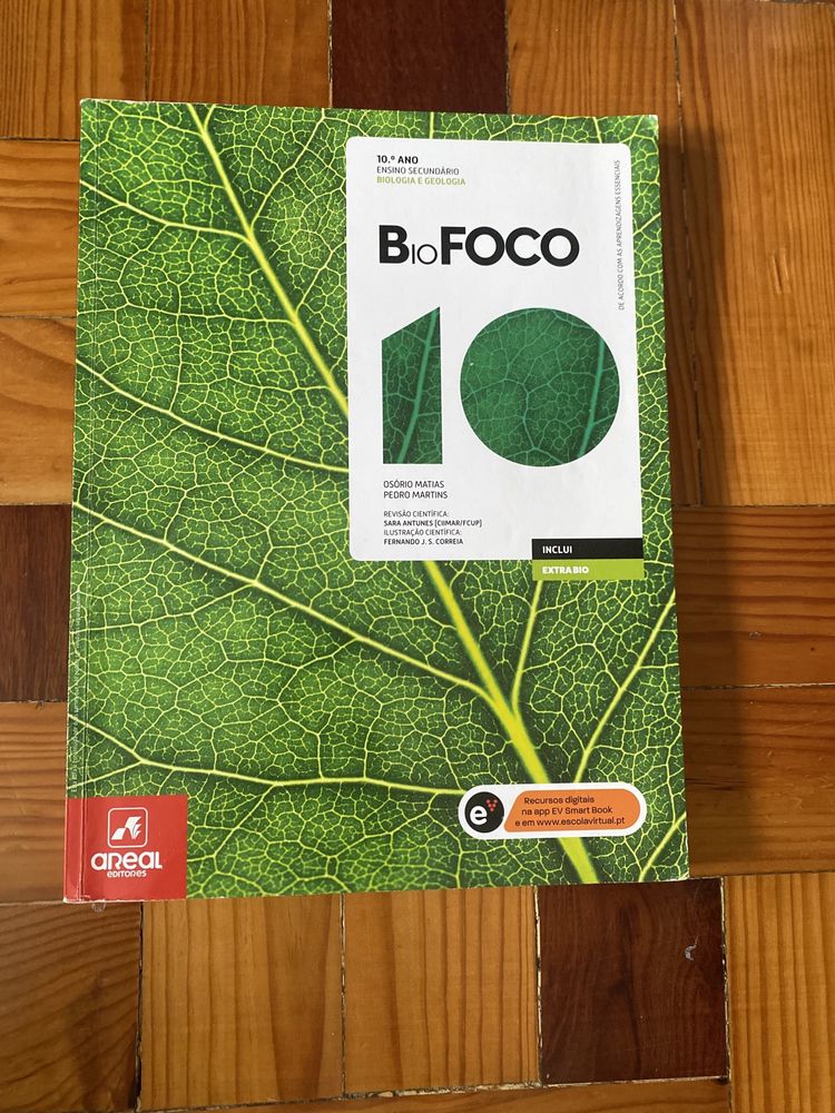 manuais e cadernos de ficha de biologia e geologia 10 ano