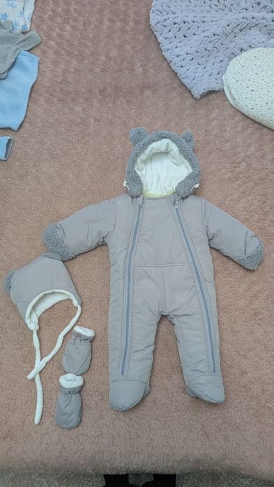 Зимовий комбінезон
