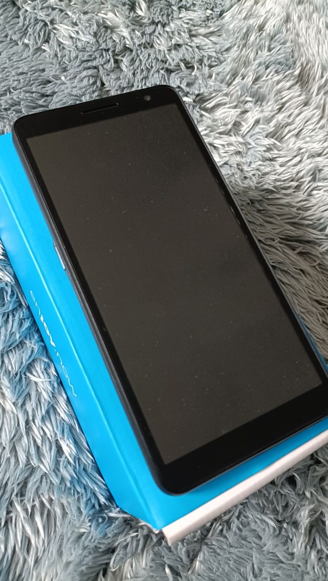 Sprzedam telefon Alcatel 1B