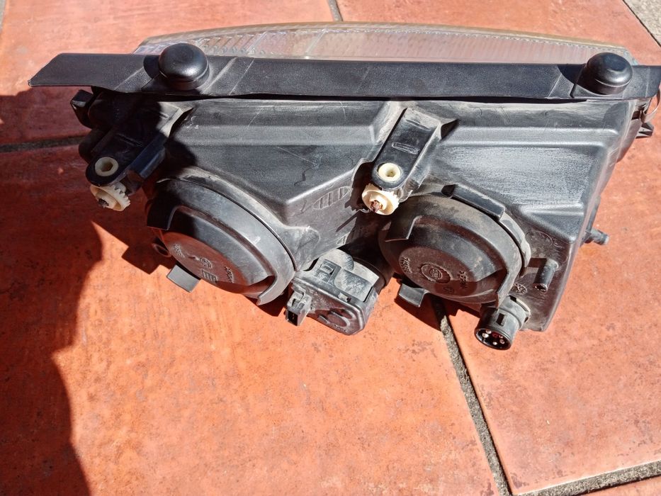 Parachoques vw passat 3b2