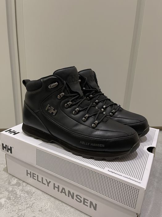 Продам чоловічі черевики Helly Hansen 43р в чорному кольорі