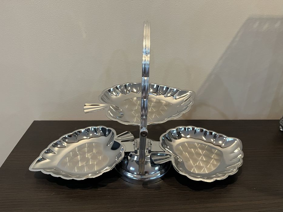 Trzypoziomowa patera