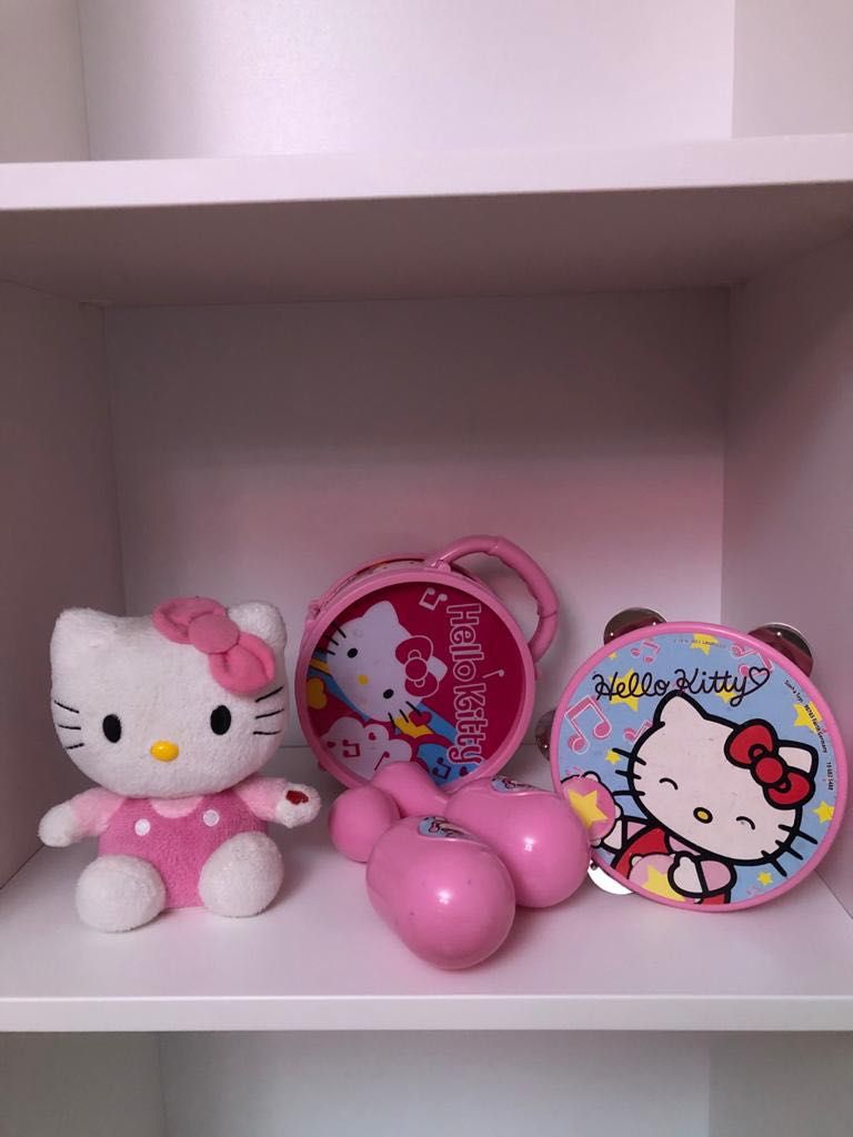 Hello Kitty zabawka  interaktywna  plus instrumenty muzyczne