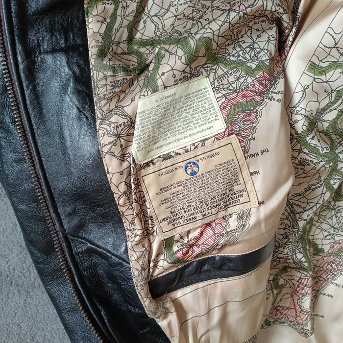 Kurtka  lotnicza amerykańska   Avirex  , Top Gun