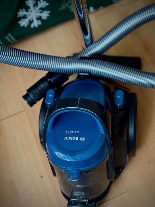 Пилосос Bosch серія 2