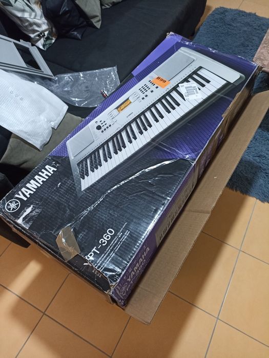 Teclado Yamaha YPT-360 (Equivalente PSR-E363) - Sensível ao Toque!