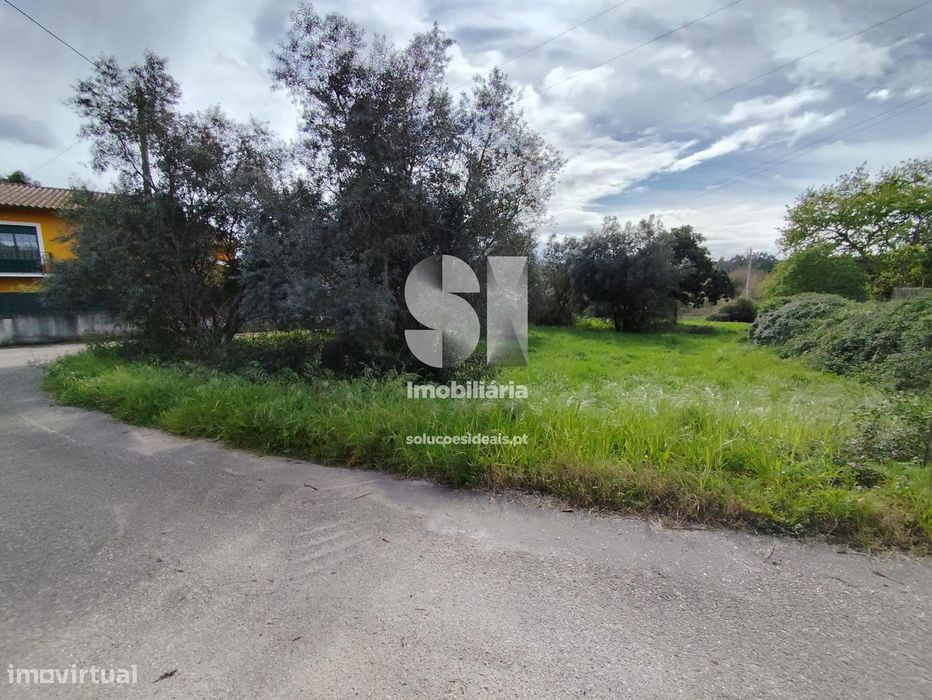 Terreno urbanizável 900 m2